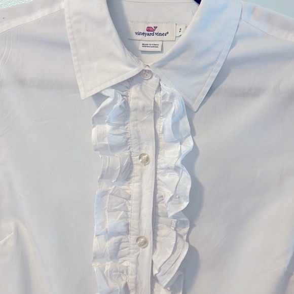 Vineyard Vines White Cotton Ruffle Front Button Shirt Size 2 - Picture 2 of 8